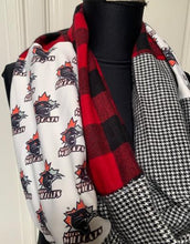 Load image into Gallery viewer, Nepean Wildcats Custom Handmade Scarf